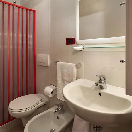 公寓式酒店 迪莫拉阿尔巴公寓